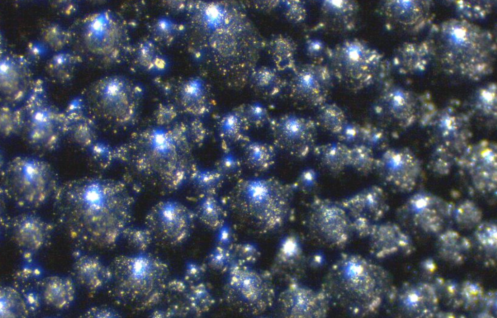 球状フェノール樹脂多孔質ボード　「BCSボード」